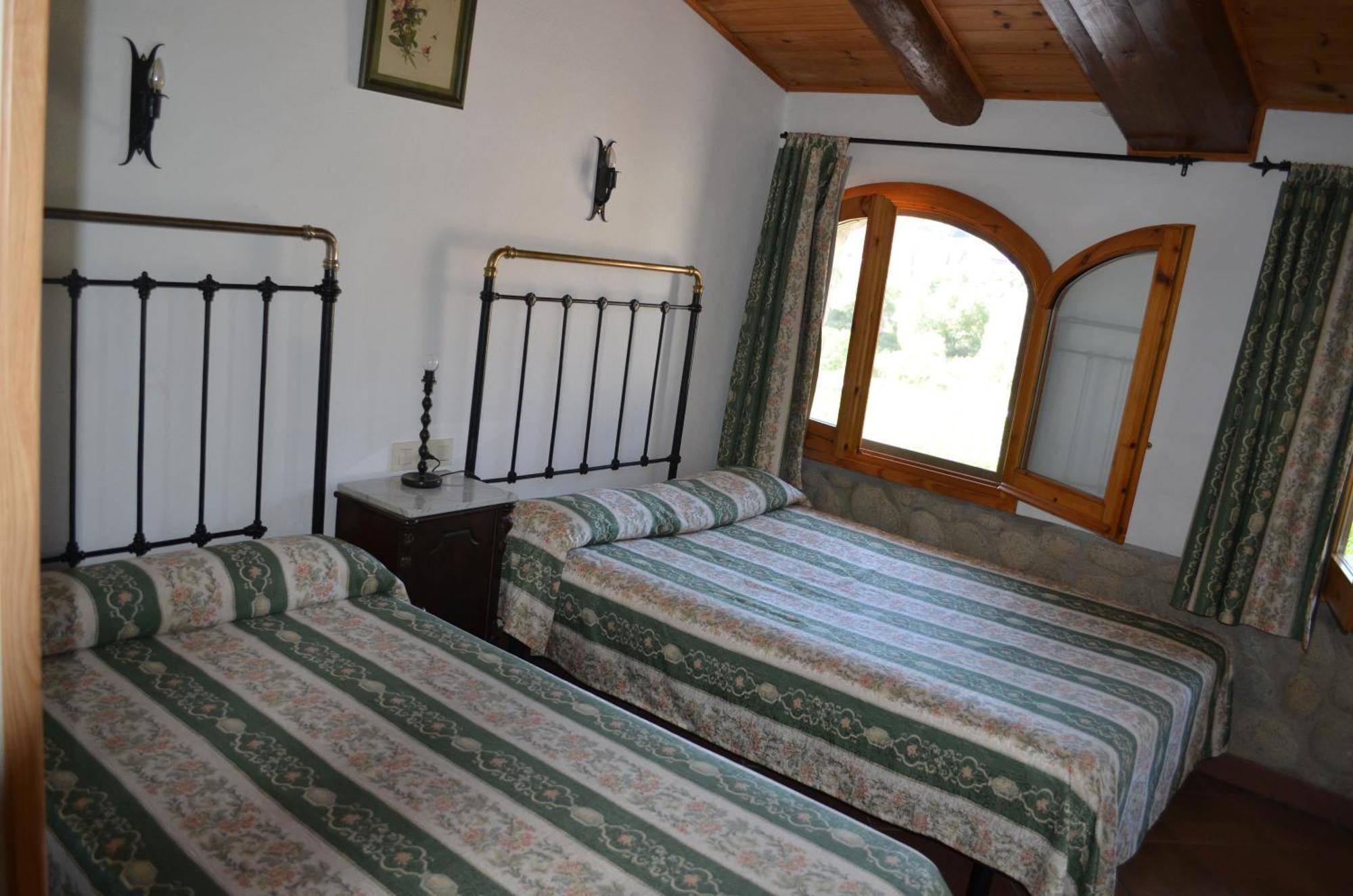 Casa Rural La Vall Del Cadi La Seu d'Urgell Exterior foto